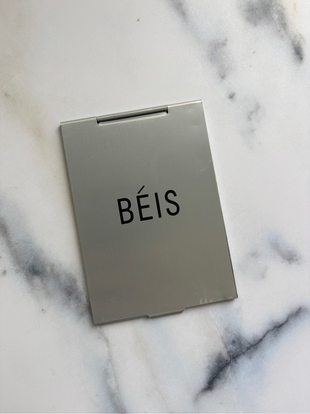 BEIS In Flight Cosmetic Case - Picture 9 of 11